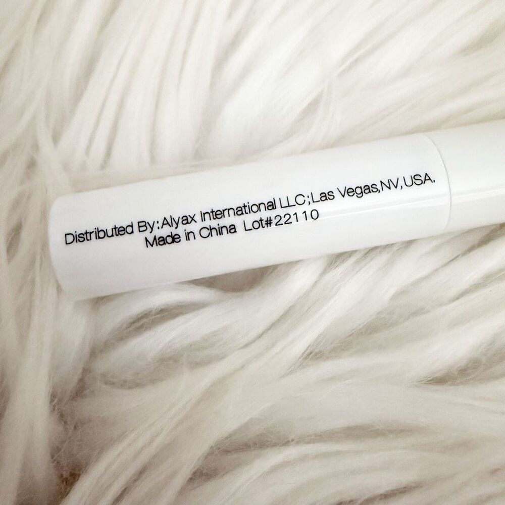 TYNT | Vegan Tame Eyebrow Brow Gel Colorless Clear Spoolie | Size 2.5 ml - Picture 9 of 9
